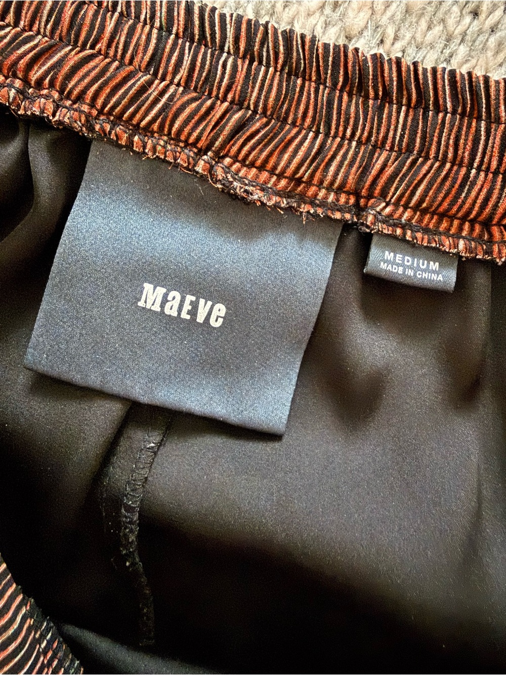 Maeve Feather-Print Pleated Maxi Skirt in Teal and Brown - Picture 3 of 4